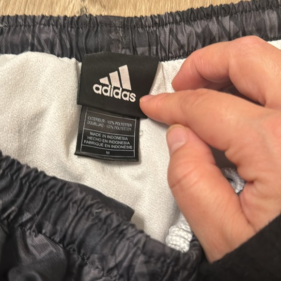 Oregon State Shorts - Picture 6 of 7